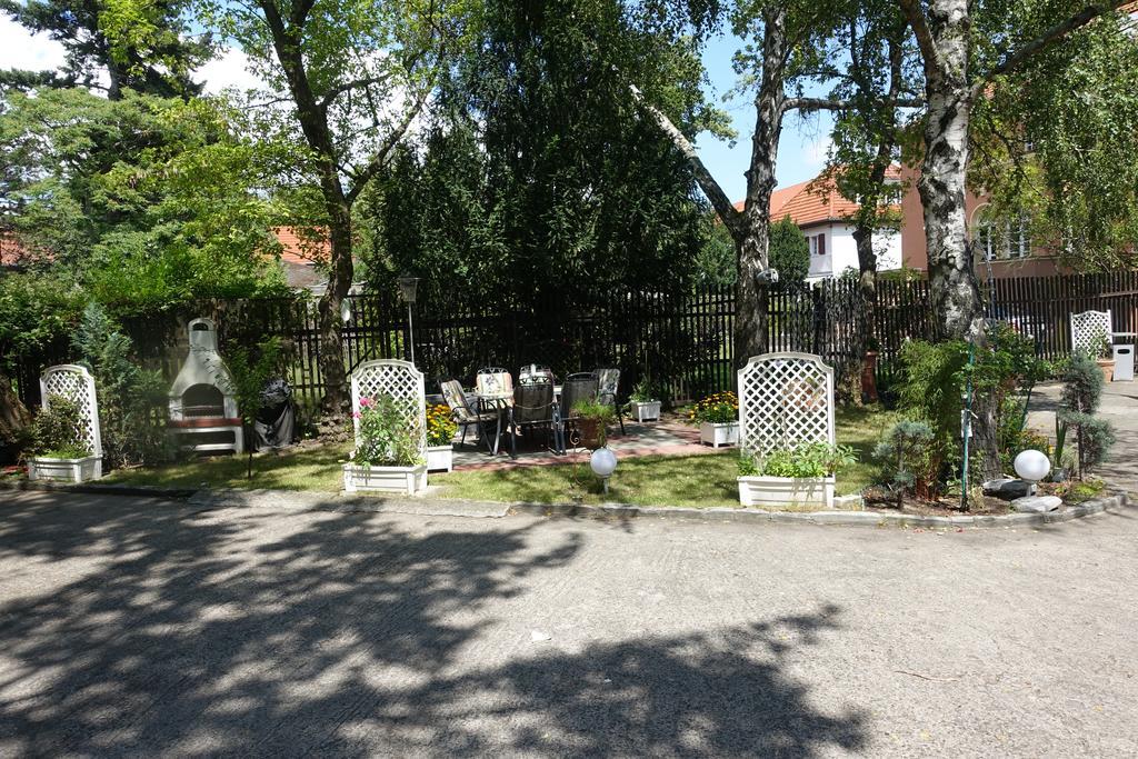Hotel Villa Konstanz Berlín Exterior foto